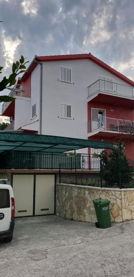 Apartments Boljat トロギール エクステリア 写真