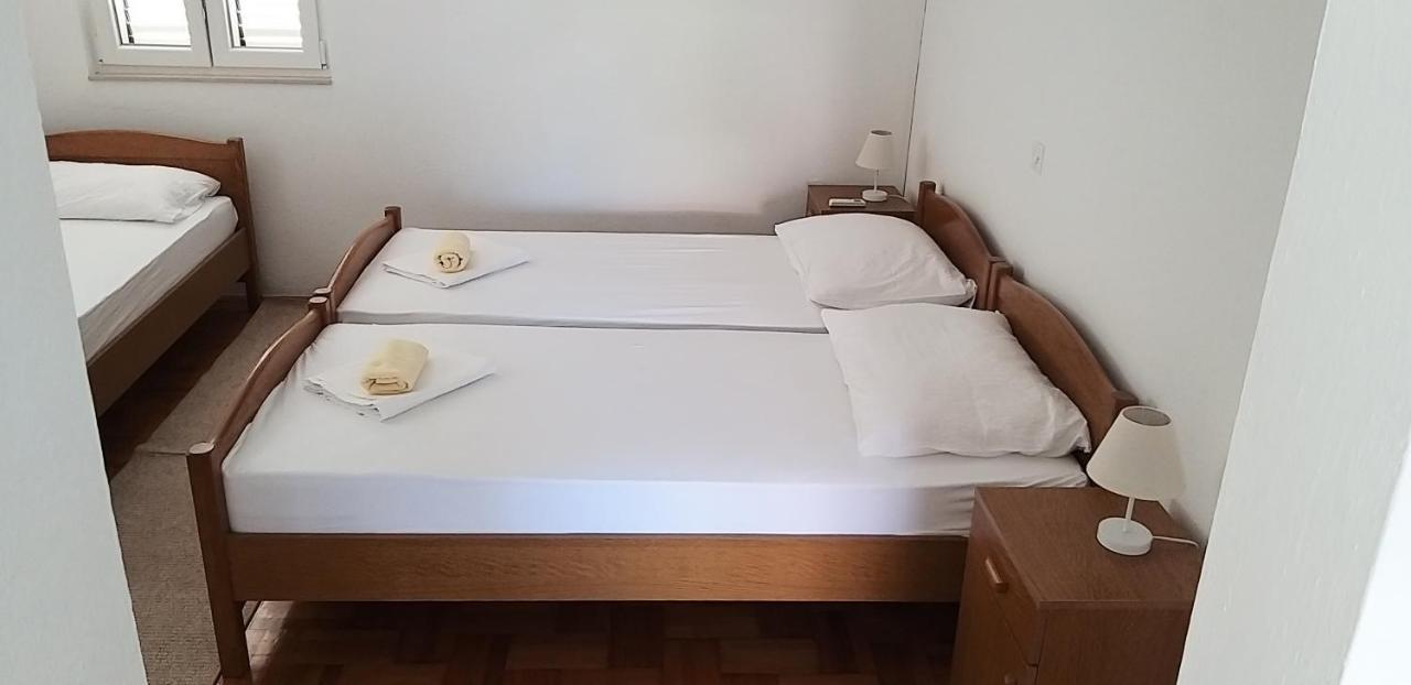 Apartments Boljat トロギール エクステリア 写真