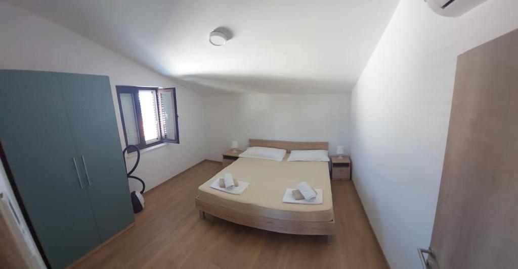 Apartments Boljat トロギール エクステリア 写真