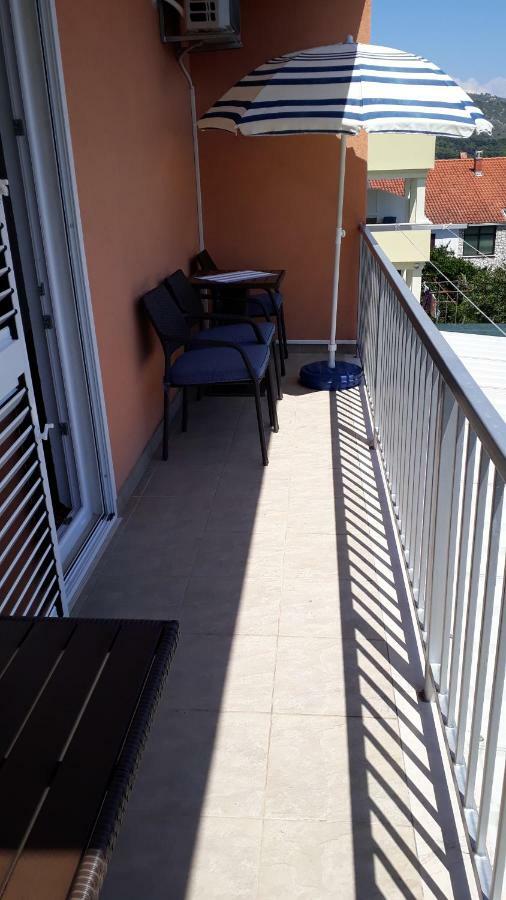 Apartments Boljat トロギール エクステリア 写真